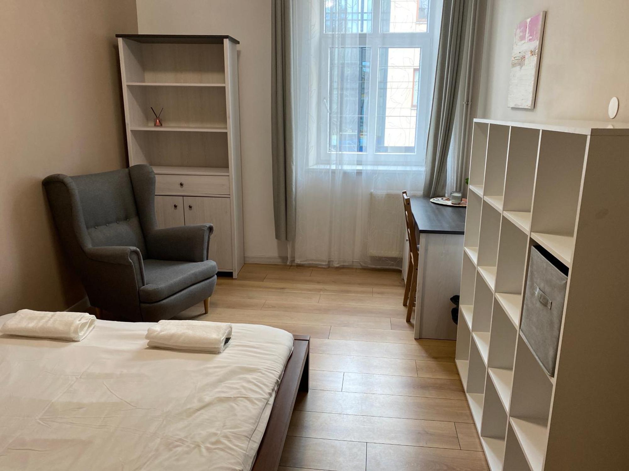 Pini Hostel - Przytulne Pokoje W Centrum Krakowa 外观 照片