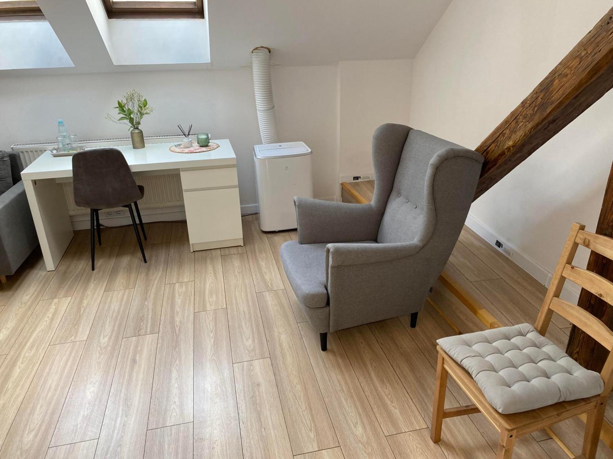 Pini Hostel - Przytulne Pokoje W Centrum Krakowa 外观 照片
