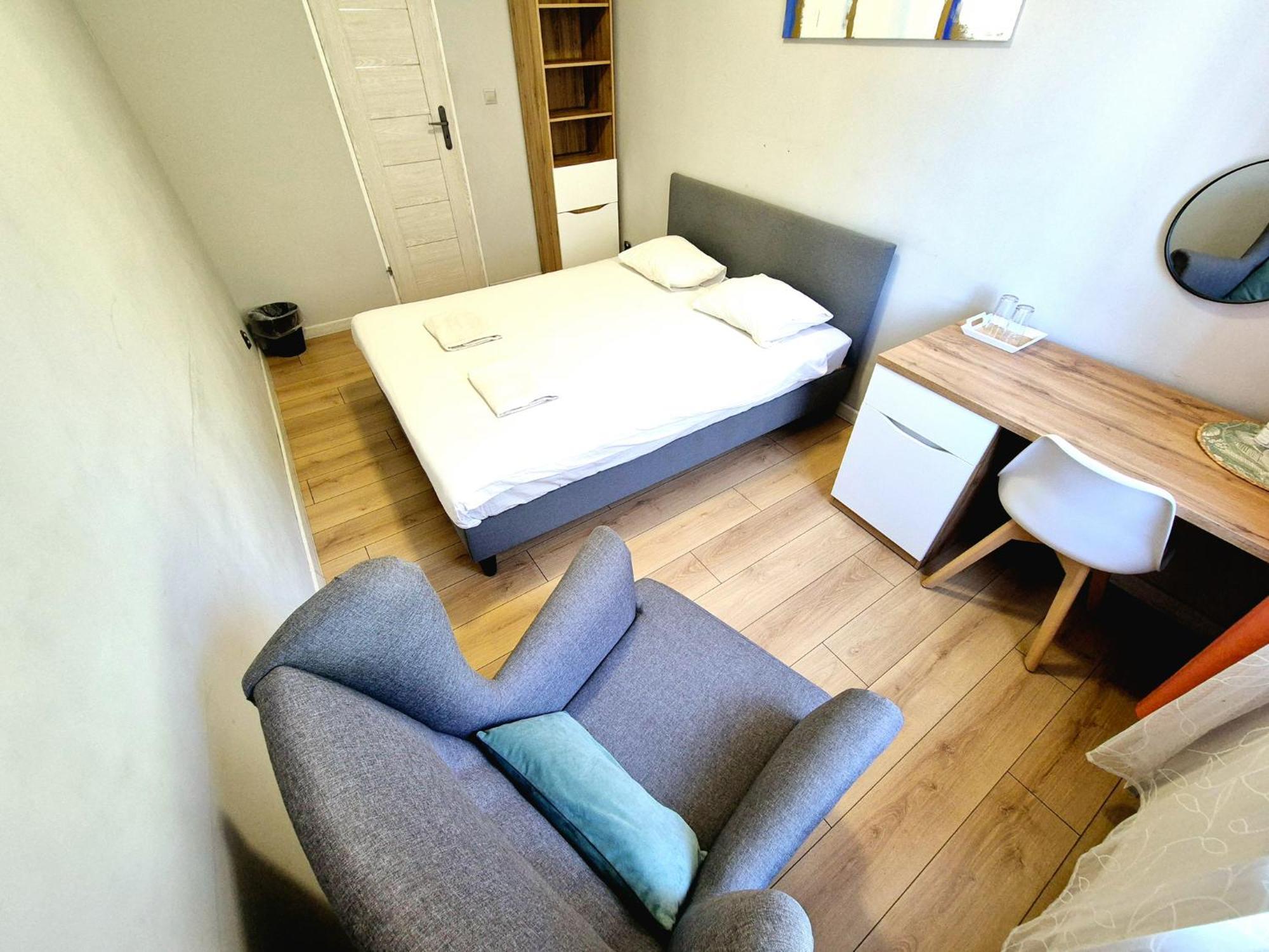 Pini Hostel - Przytulne Pokoje W Centrum Krakowa 外观 照片