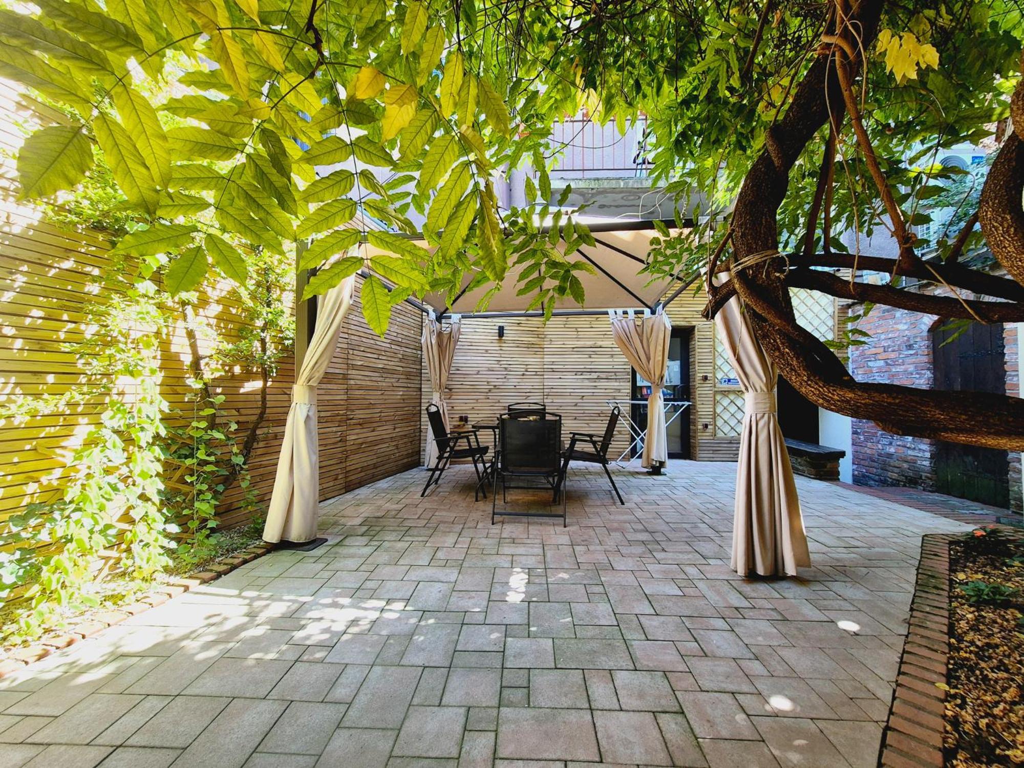 Pini Hostel - Przytulne Pokoje W Centrum Krakowa 外观 照片