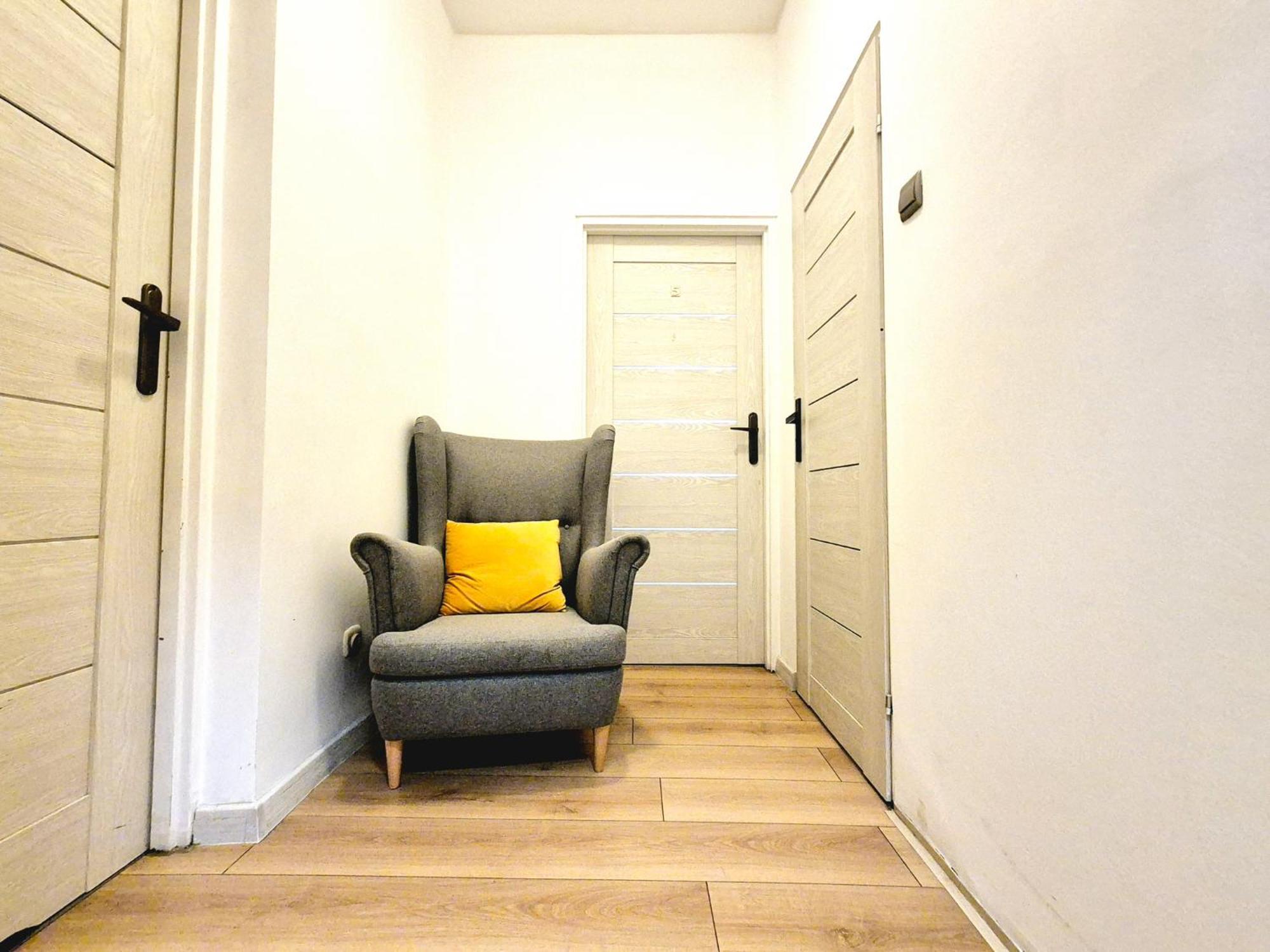 Pini Hostel - Przytulne Pokoje W Centrum Krakowa 外观 照片