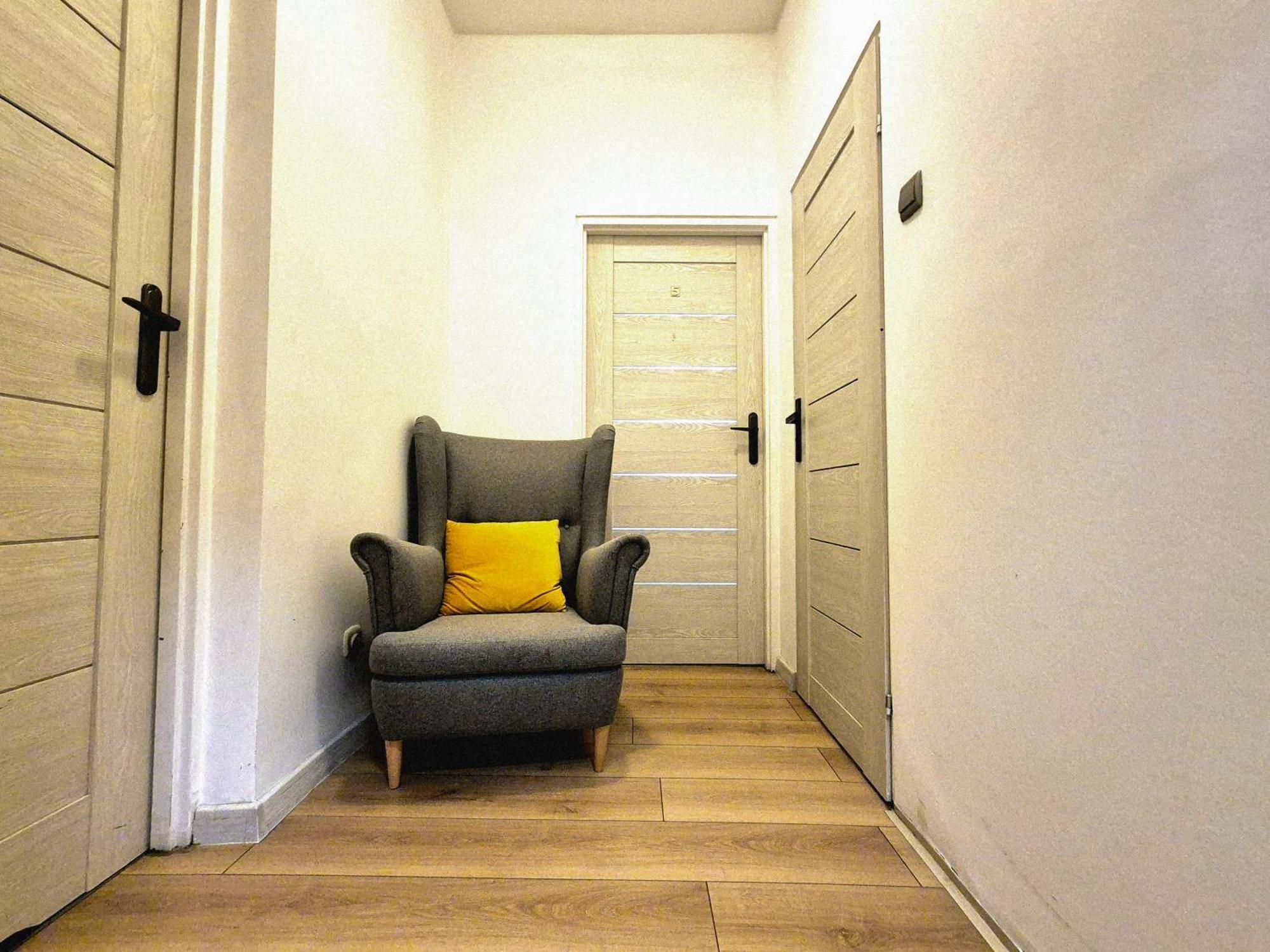 Pini Hostel - Przytulne Pokoje W Centrum Krakowa 外观 照片